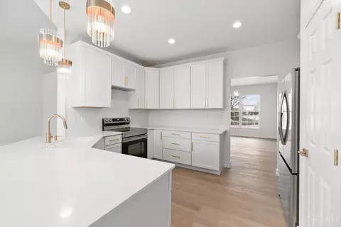 Kitchen - 12017 Brookway Dr, Cincinnati, OH 45240 photo 1 of 2