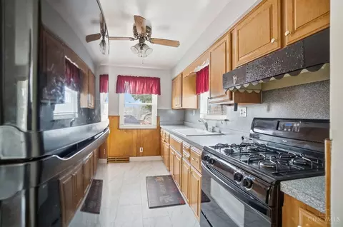 Kitchen - 113 Waxwing Dr, Reading, OH 45236 photo 1 of 5
