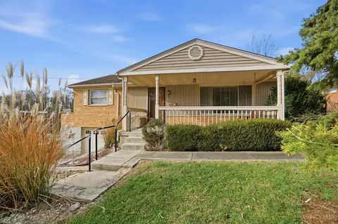 Exterior - 113 Waxwing Dr, Reading, OH 45236 photo 1 of 16