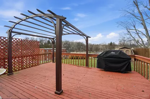 Exterior - 113 Waxwing Dr, Reading, OH 45236 photo 6 of 16