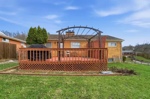Exterior - 113 Waxwing Dr, Reading, OH 45236 photo 10 of 16