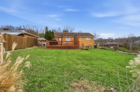 Exterior - 113 Waxwing Dr, Reading, OH 45236 photo 11 of 16