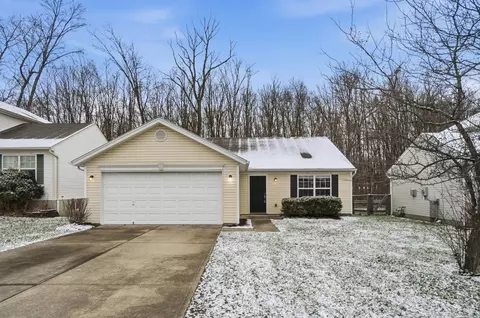 51 Huntington Ave, Amelia, OH 45102
