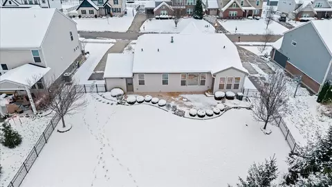 View/Area - 7143 Birkdale Dr, Hamilton Township, OH 45039 photo 2 of 5