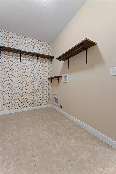 Other - 7143 Birkdale Dr, Hamilton Township, OH 45039 photo 8 of 11