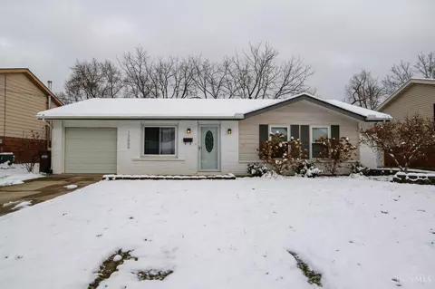 12066 Spalding Dr, Cincinnati, OH 45231