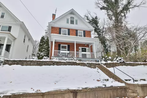 Exterior - 1065 Delta Ave, Cincinnati, OH 45208 photo 2 of 7