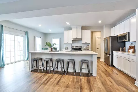 Kitchen - 2719 Aristides Ct, Morrow, OH 45152 photo 1 of 3