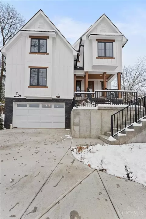 Exterior - 3490 Cooper Rd, Blue Ash, OH 45241 photo 1 of 7
