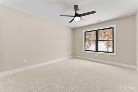 Bedroom - 3490 Cooper Rd, Blue Ash, OH 45241 photo 6 of 8