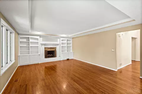 Living - 7152 Gheils Carroll Rd, Morrow, OH 45152 photo 3 of 8
