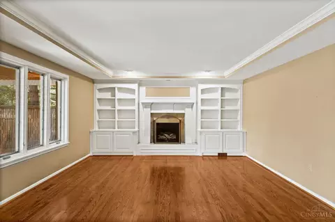 Living - 7152 Gheils Carroll Rd, Morrow, OH 45152 photo 4 of 8