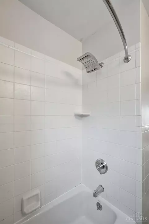 Bath - 7018 Bramble Ave, Cincinnati, OH 45227 photo 2 of 2