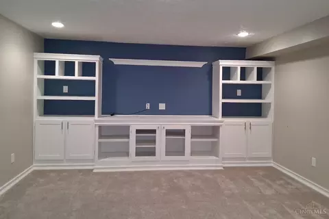 Living - 9452 Tebbs Ct, Harrison, OH 45030 photo 4 of 4
