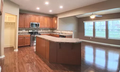 Kitchen - 9452 Tebbs Ct, Harrison, OH 45030 photo 1 of 9