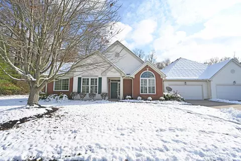 2104 Traverse Creek Dr, Milford, OH 45150