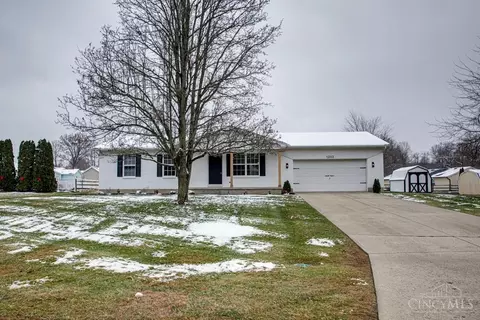 1303 Woodburn Ct, Batavia, OH 45103
