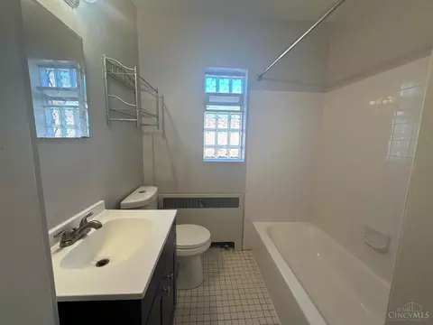 Bath - 4229 Twenty Eighth St, Cincinnati, OH 45209 photo 1 of 1