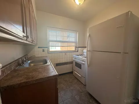 Kitchen - 4229 Twenty Eighth St, Cincinnati, OH 45209 photo 1 of 2
