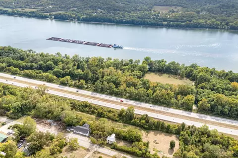 View/Area - 8290 Old Kellogg Rd, Cincinnati, OH 45255 photo 6 of 9