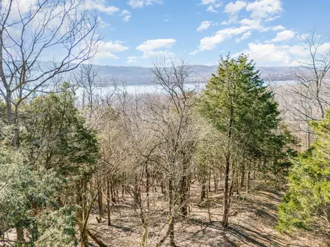View/Area - 8290 Old Kellogg Rd, Cincinnati, OH 45255 photo 9 of 9