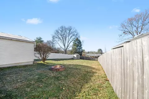 Exterior - 8521 Darnell Ave, Cincinnati, OH 45236 photo 5 of 5