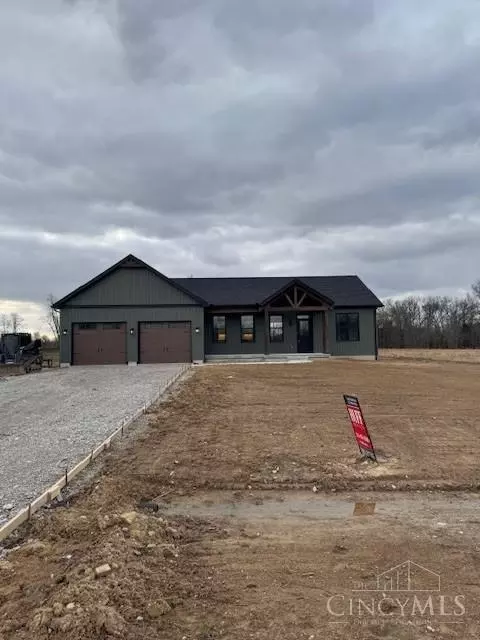 2259 Mckinley Farms Ln, New Richmond, OH 45157