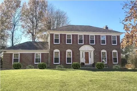 1117 Hunters Run Dr, Amelia, OH 45102