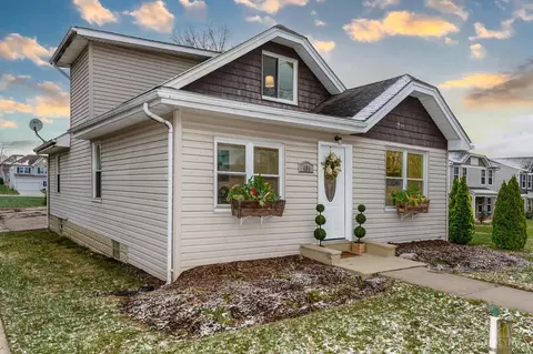 484 Kemper Rd, Springdale, OH 45246