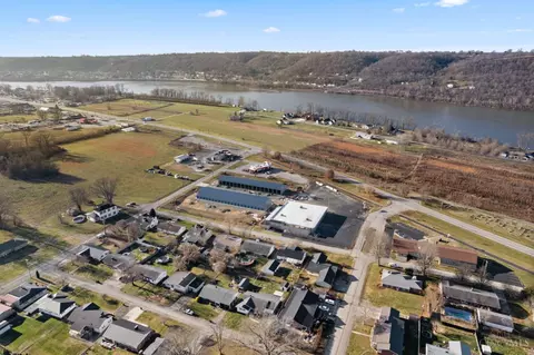 View/Area - 1675 Christopher Rd, Aberdeen, OH 45101 photo 2 of 2