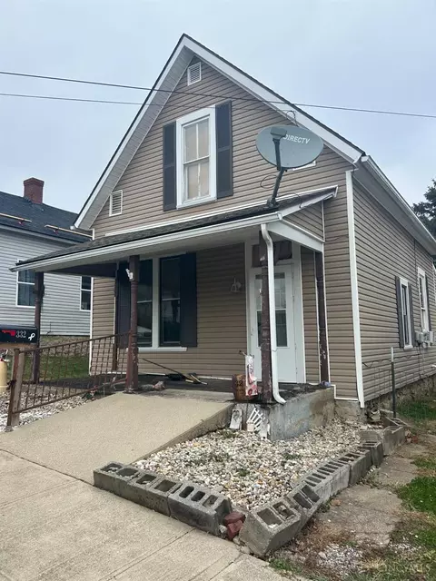332 South St, Hillsboro, OH 45133