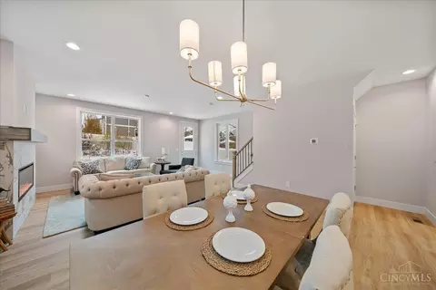 Dining - 3121 Hackberry St, Cincinnati, OH 45207 photo 2 of 2