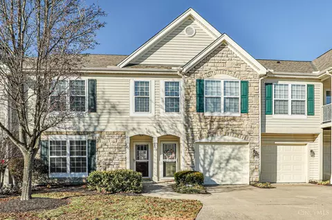 2021 Commons Cir, Batavia, OH 45103