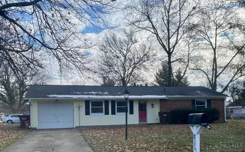 811 Mcguffey Ave, Oxford, OH 45056