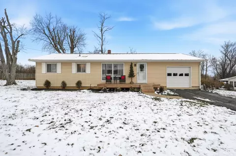 400 Hendricks St, Camden, OH 45311