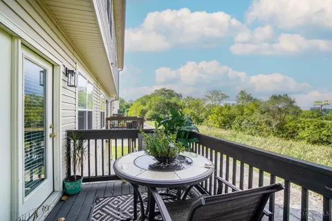 Exterior - 1524 Jonathan Ave, Cincinnati, OH 45207 photo 6 of 10