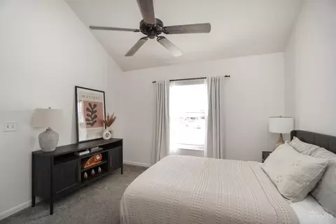 Bedroom - 1524 Jonathan Ave, Cincinnati, OH 45207 photo 1 of 4