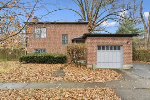 84 Burley Cir, Cincinnati, OH 45218