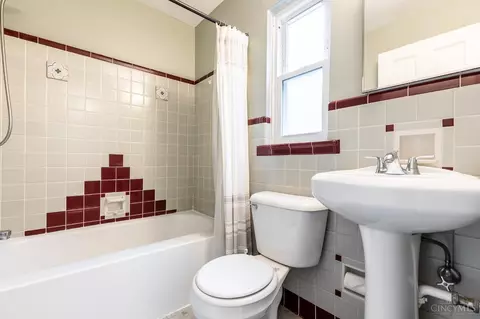 4385 Grinnell Dr, Cincinnati, OH 45236 photo 25