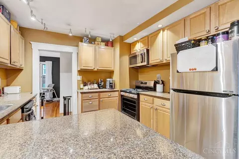 1813 Sutton Ave, Cincinnati, OH 45230 photo 17