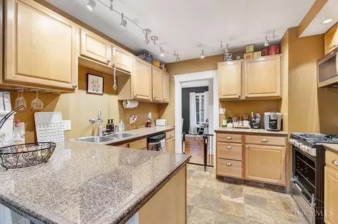 1813 Sutton Ave, Cincinnati, OH 45230 photo 16
