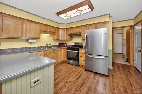 Kitchen - 5524 Malsbeary Rd, Williamsburg, OH 45176 photo 2 of 4