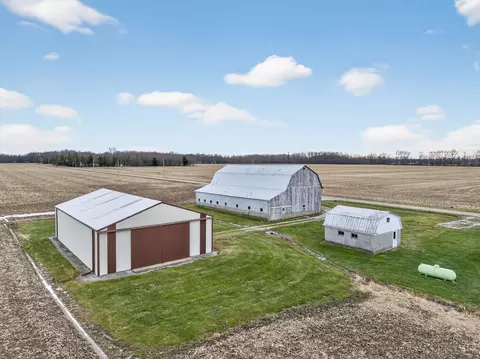 Exterior - 5524 Malsbeary Rd, Williamsburg, OH 45176 photo 5 of 6