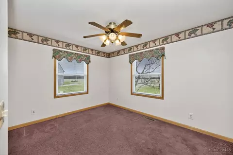 Bedroom - 5524 Malsbeary Rd, Williamsburg, OH 45176 photo 4 of 9