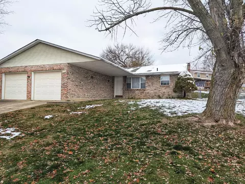209 Rossman Ct, Franklin, OH 45005