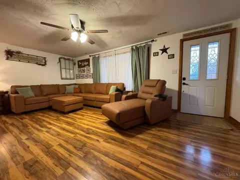 7484 Fairground Rd, Blanchester, OH 45107 photo 5