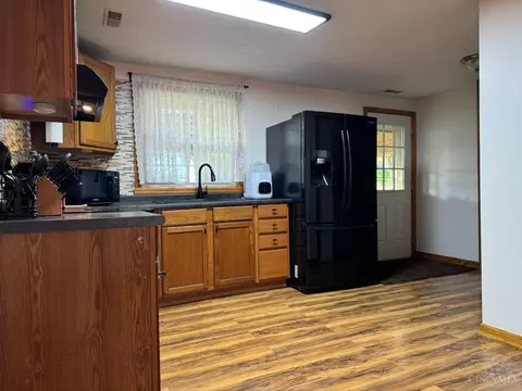 7484 Fairground Rd, Blanchester, OH 45107 photo 11