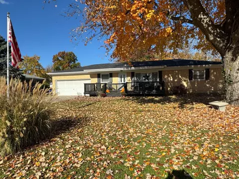 7484 Fairground Rd, Blanchester, OH 45107 photo 2
