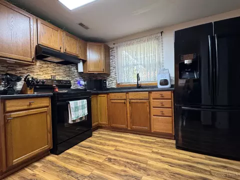 7484 Fairground Rd, Blanchester, OH 45107 photo 14
