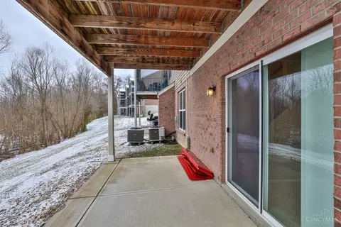 993 Lost Xing, Cincinnati, OH 45231 photo 36